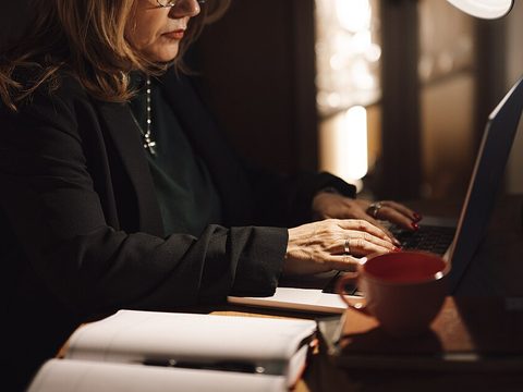 Как работает сервис ЗакупТЗ